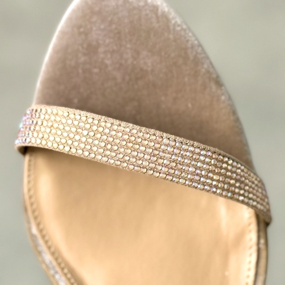 NWB Steve Madden Blush Tecy Embellished Stiletto Sandal - Picture 7 of 10